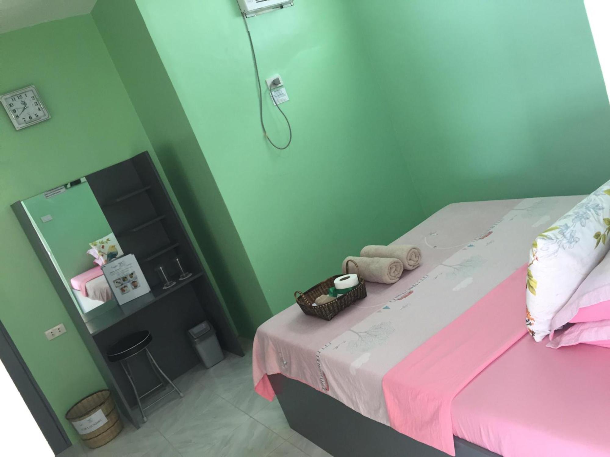 Andresas Homestay لوبوكْ المظهر الخارجي الصورة