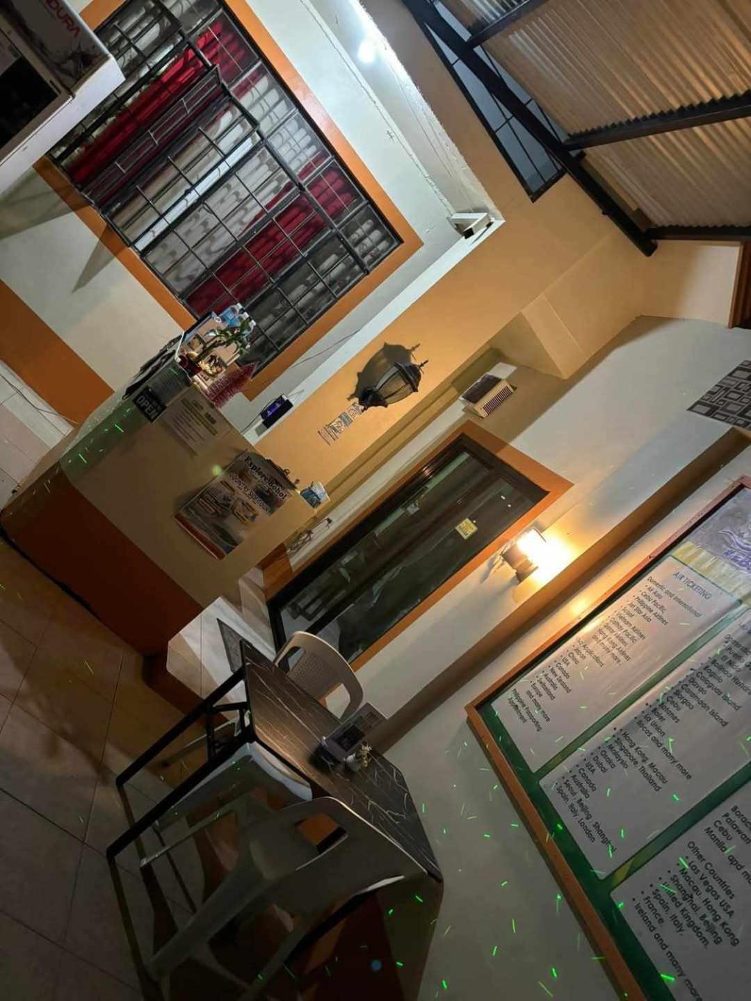 Andresas Homestay لوبوكْ المظهر الخارجي الصورة