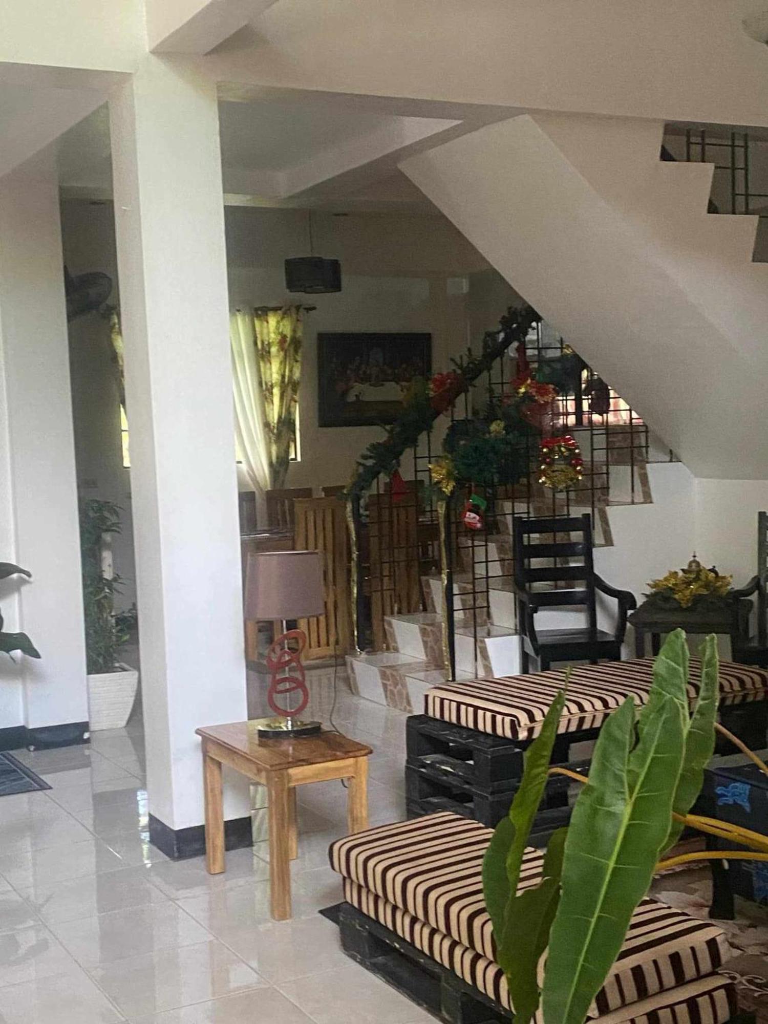 Andresas Homestay لوبوكْ المظهر الخارجي الصورة