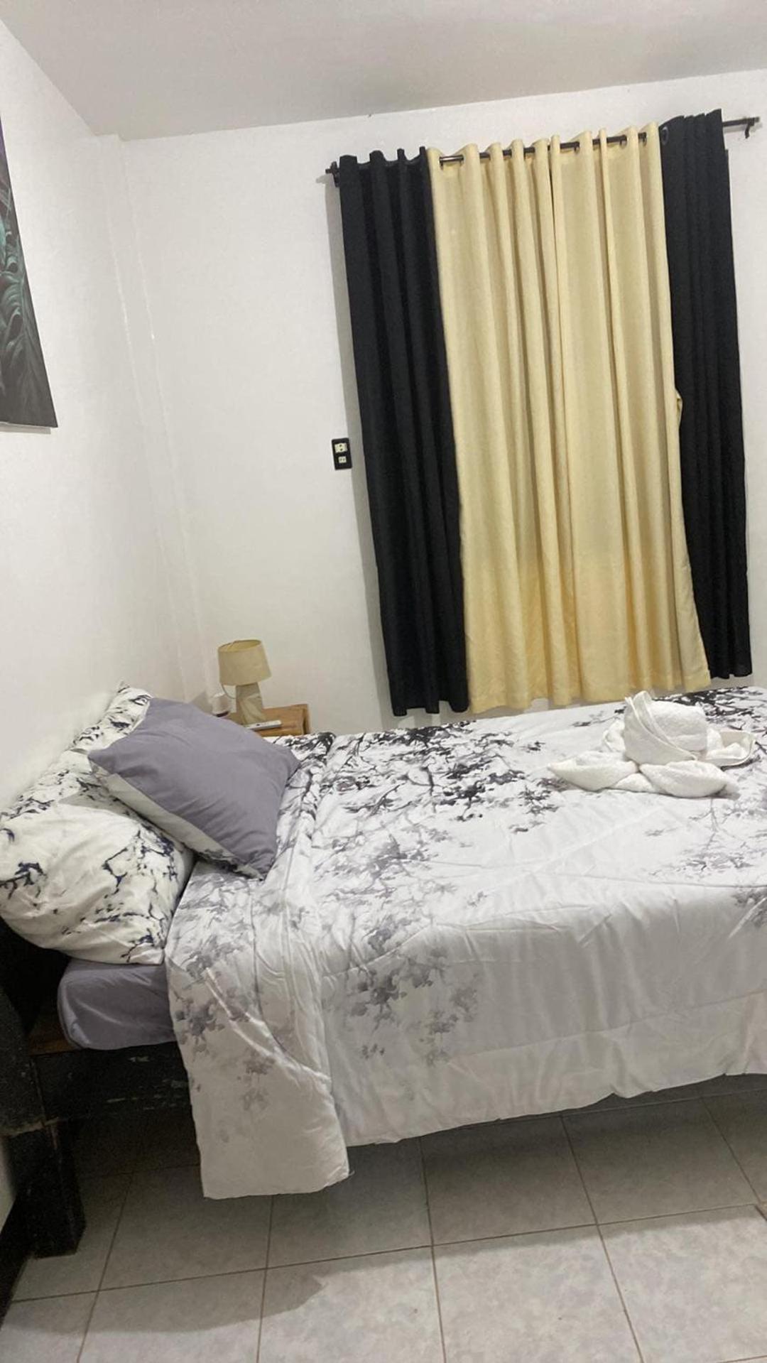 Andresas Homestay لوبوكْ المظهر الخارجي الصورة